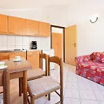 Apartman With A Parking Space - 11835 Vodice