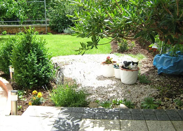 With A Parking Space - 11835